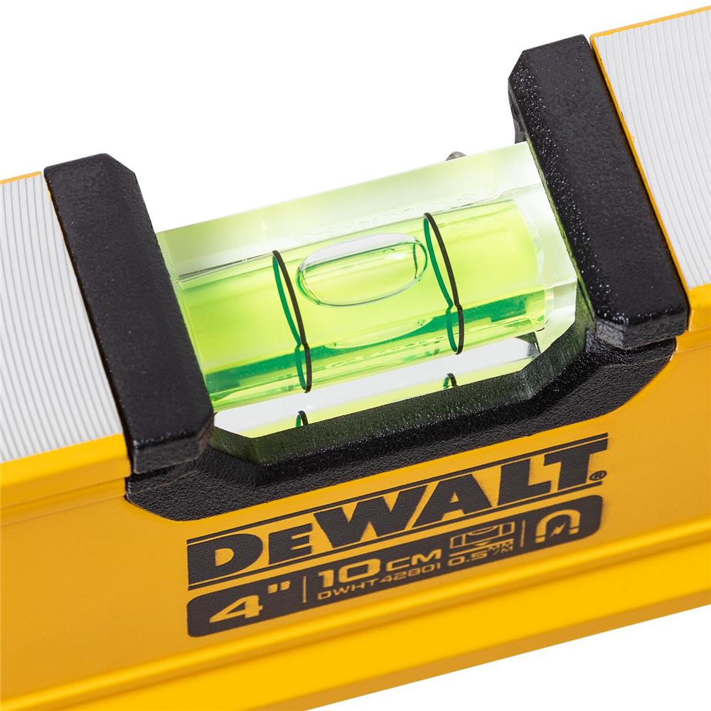 ระดับน้ำ แบบมีแม่เหล็ก DEWALT DWHT42801 BOX BEAM 4 นิ้ว