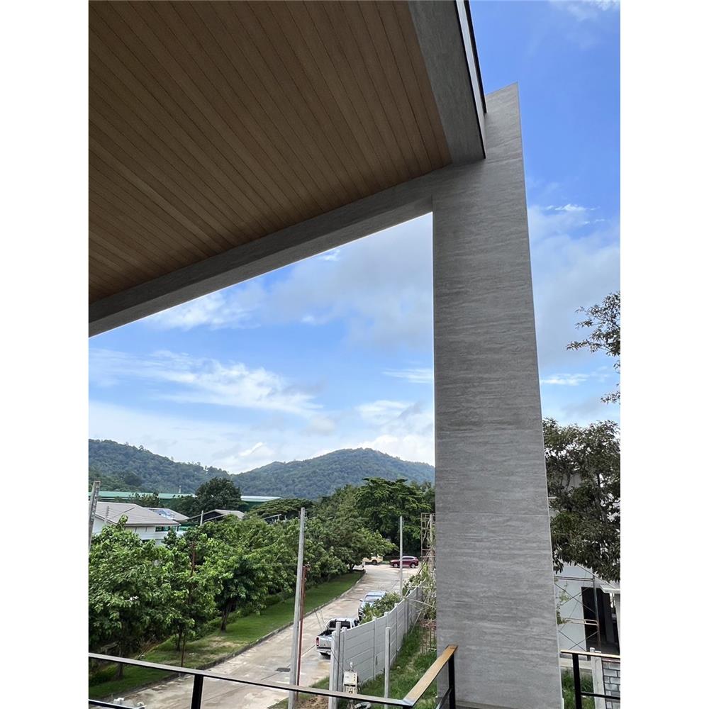 แผ่นดินเหนียว 60x120 ซม. PHOMI ทราเวอทีนคราวด์เกรย์