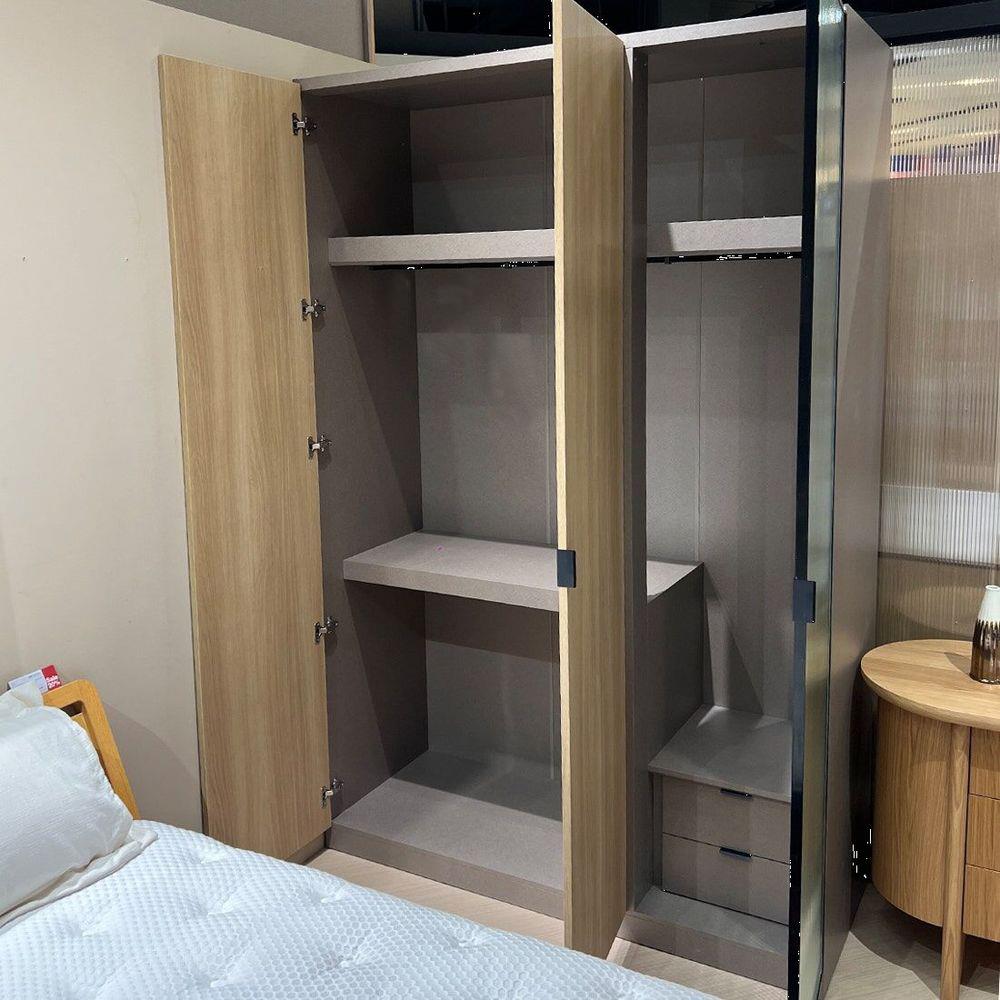 ตู้เสื้อผ้า 3 บานเปิด SB FURNITURE VALLEY 19236035 150 ซม. สีน้ำตาลอ่อน