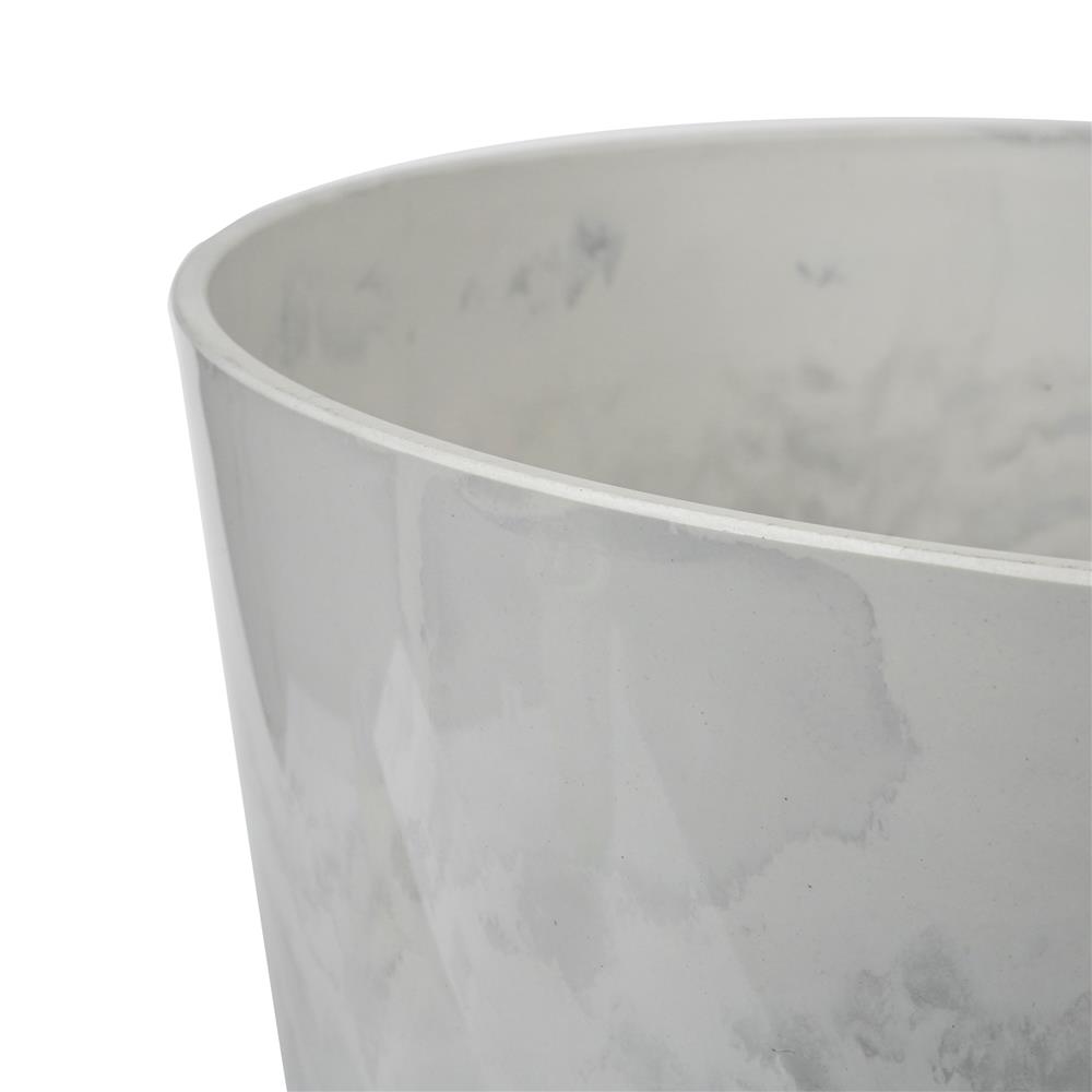 กระถางพลาสติก SPRING MORAY 35 ซม. สีขาว