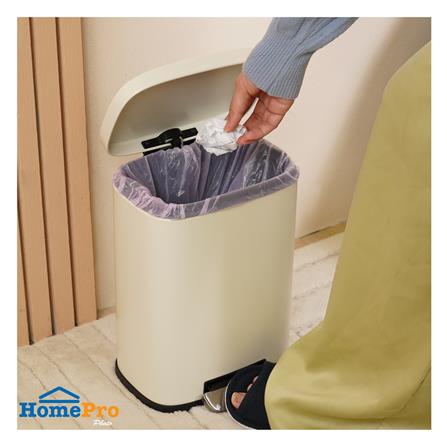 ถังขยะเหยียบเหลี่ยม ACCO TAFIA 5 ลิตร สีครีม_5