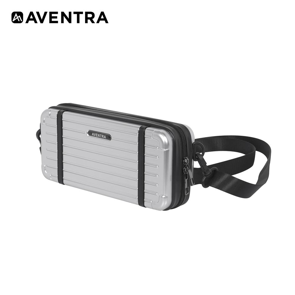 กระเป๋าสะพาย 26 ซม. AVENTRA BOSTON สีเงิน