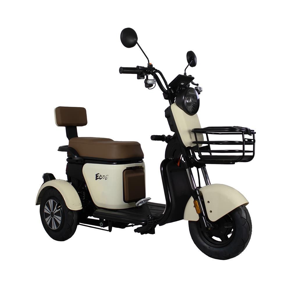 สกู๊ตเตอร์ไฟฟ้า 3 ล้อ EM EM8 สีครีม