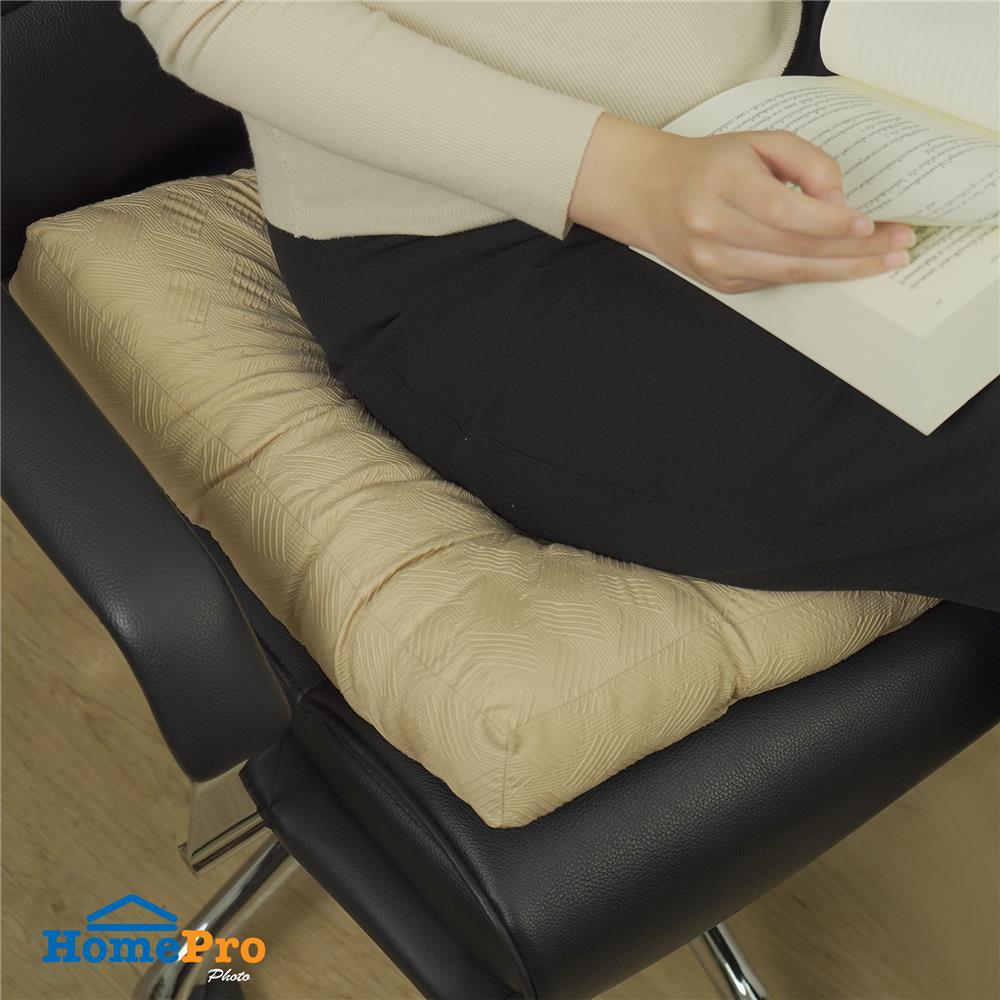 เบาะรองนั่ง HOME LIVING STYLE CROSBY 18X18 นิ้ว สีเบจ