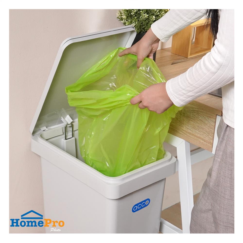 ถุงขยะม้วน CIRCULAR 24X28 นิ้ว ACCO กลิ่นแอปเปิล (แพ็ก 15 ใบ)