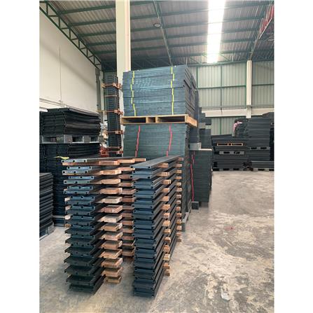 ไม้แบบพลาสติกหล่อเสา SON OF WOOD FI 20X20X300 ซม. สีดำ_4