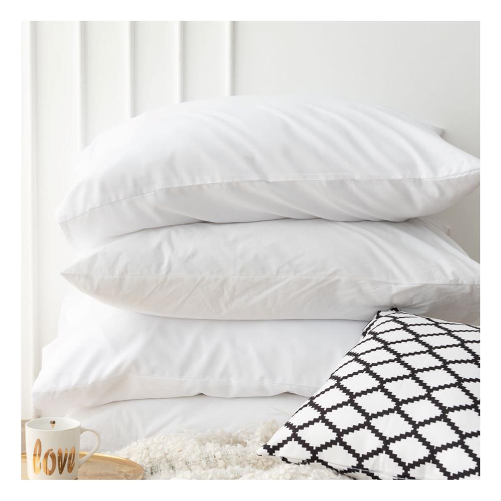 ชุดผ้าปูที่นอน 5 ฟุต (ชุด 6 ชิ้น) SANTA BEDDING สีขาว