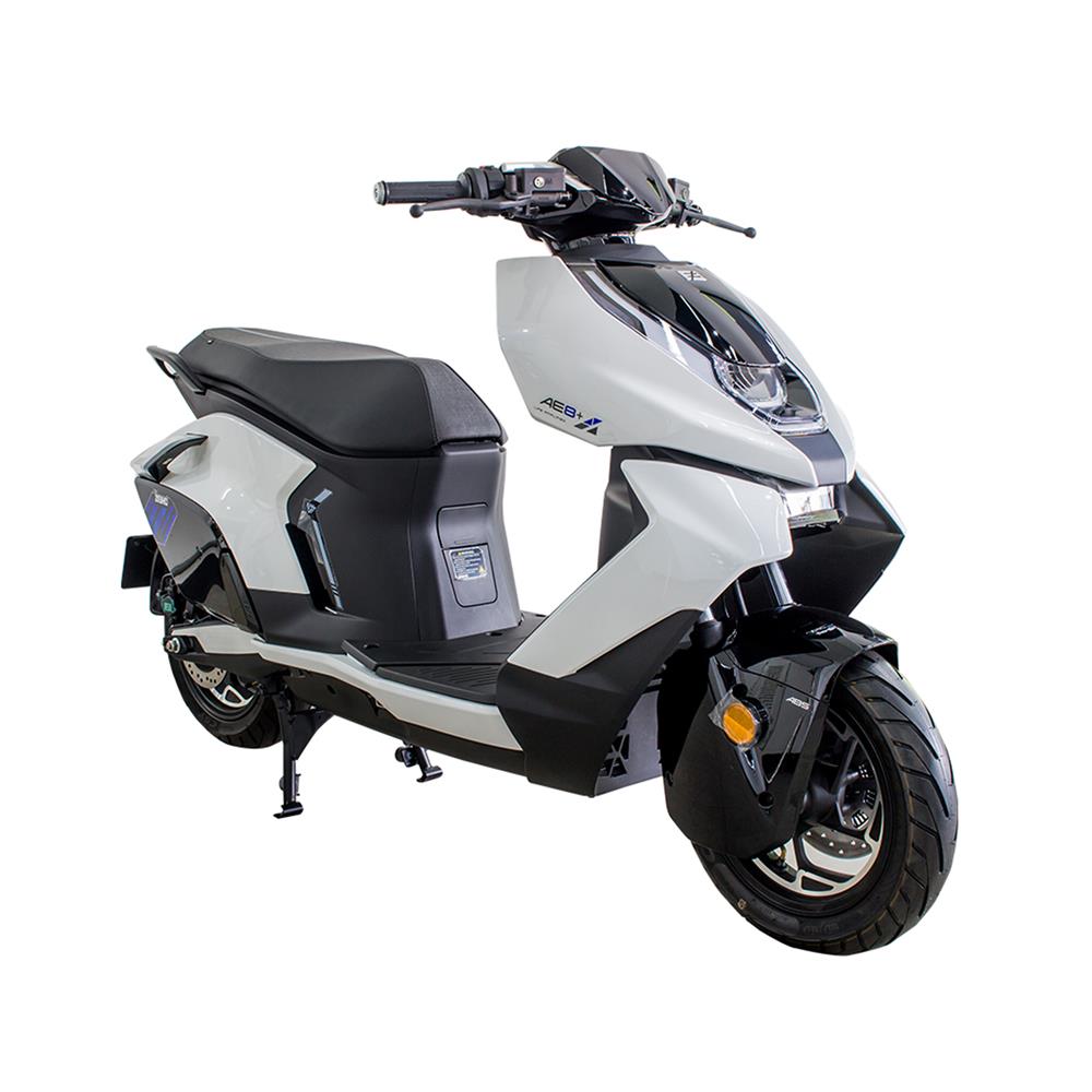 มอเตอร์ไซค์ไฟฟ้า ZEEHO AE8+ สีขาว