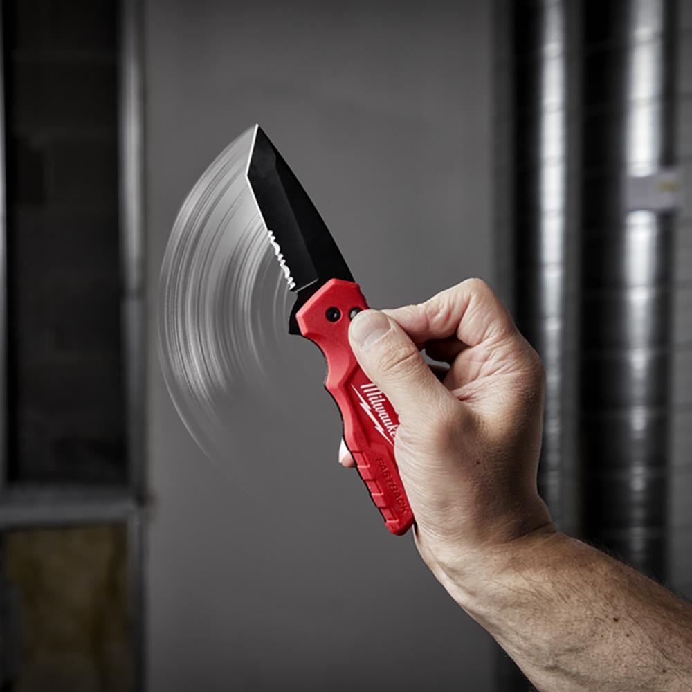 มีดพับแบบสปริง MILWAUKE