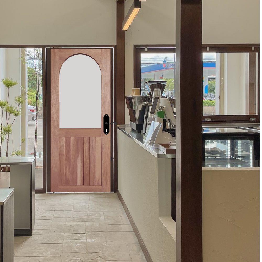 ประตูไม้เนื้อแข็ง ไม่เจาะลูกบิด N999 MCM-001 80x200 ซม. สีธรรมชาติ