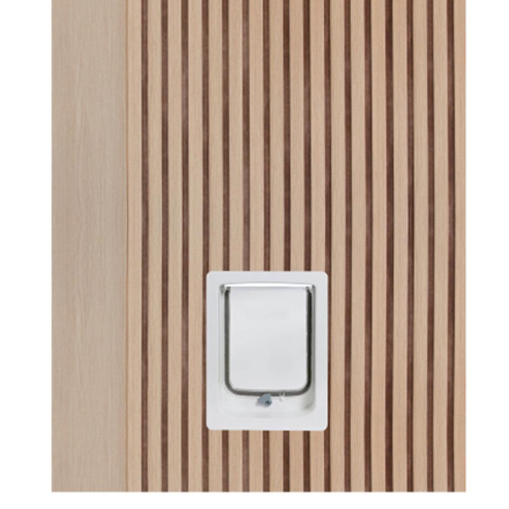 ประตูสัตว์เลี้ยงโพลีสไตรีน ไม่เจาะลูกบิด LINEDEKOR VERTICAL SIZE M 80x200 ซม. สีบีช