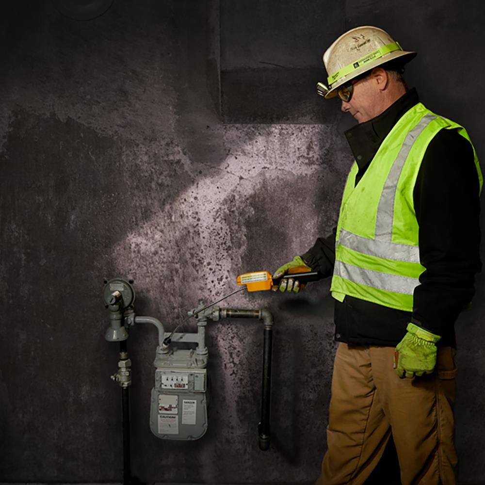 ไฟฉายคาดหมวก LED MILWAUKEE 4 โวลต์