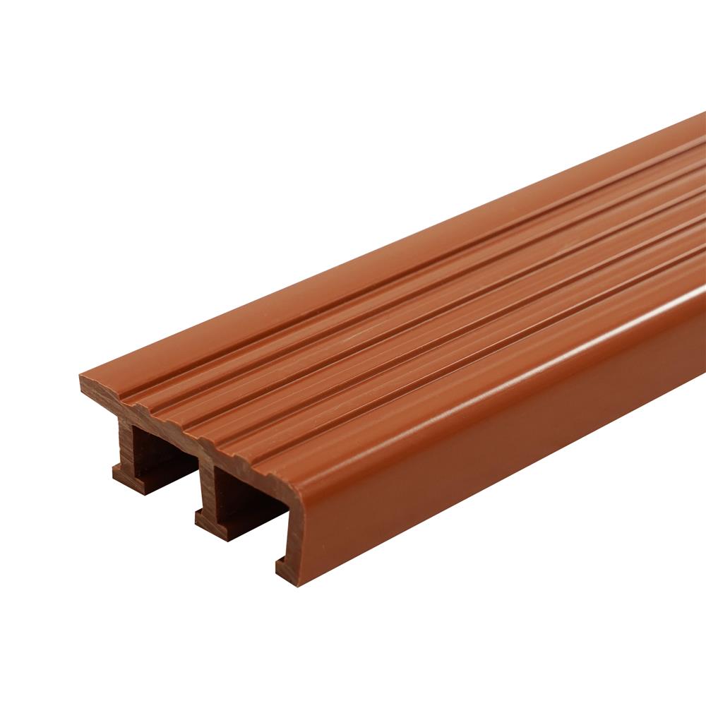 จมูกบันได PVC TARA 45 มม. x 1.5 ม. สีน้ำตาล