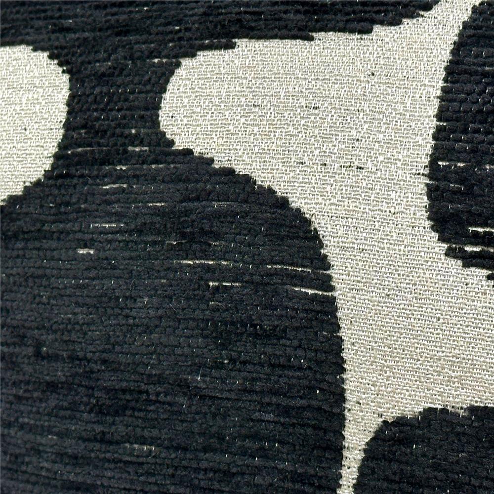 หมอนอิง BENETTA UNIQ 18x18 นิ้ว สีดำ