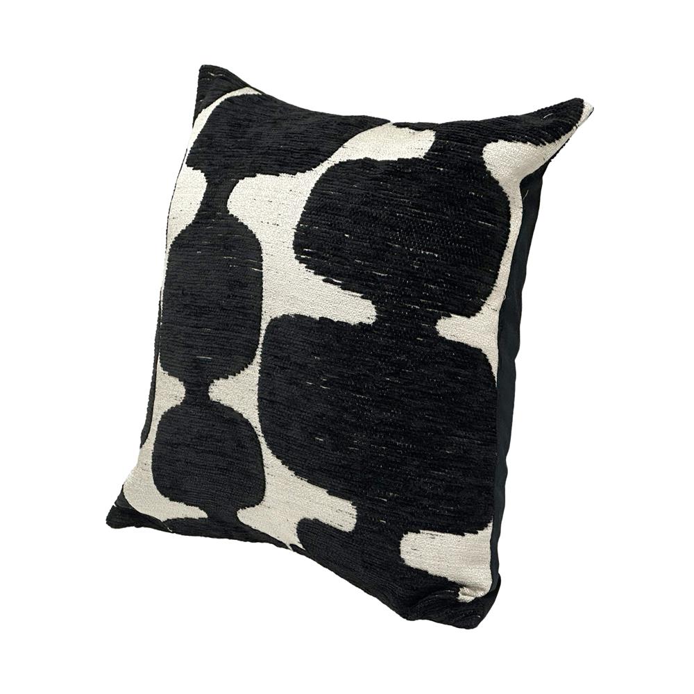 หมอนอิง BENETTA UNIQ 18x18 นิ้ว สีดำ