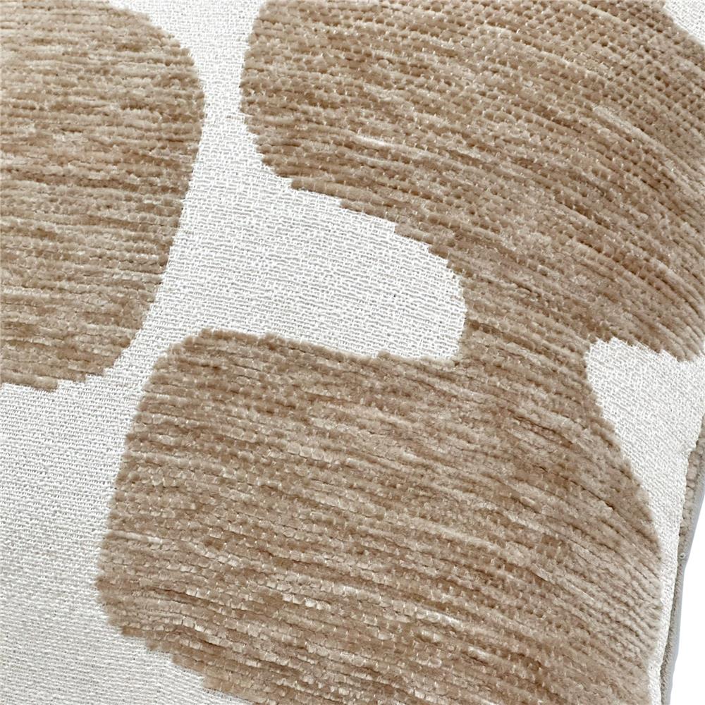 หมอนอิง BENETTA UNIQ 18x18 นิ้ว สีน้ำตาล