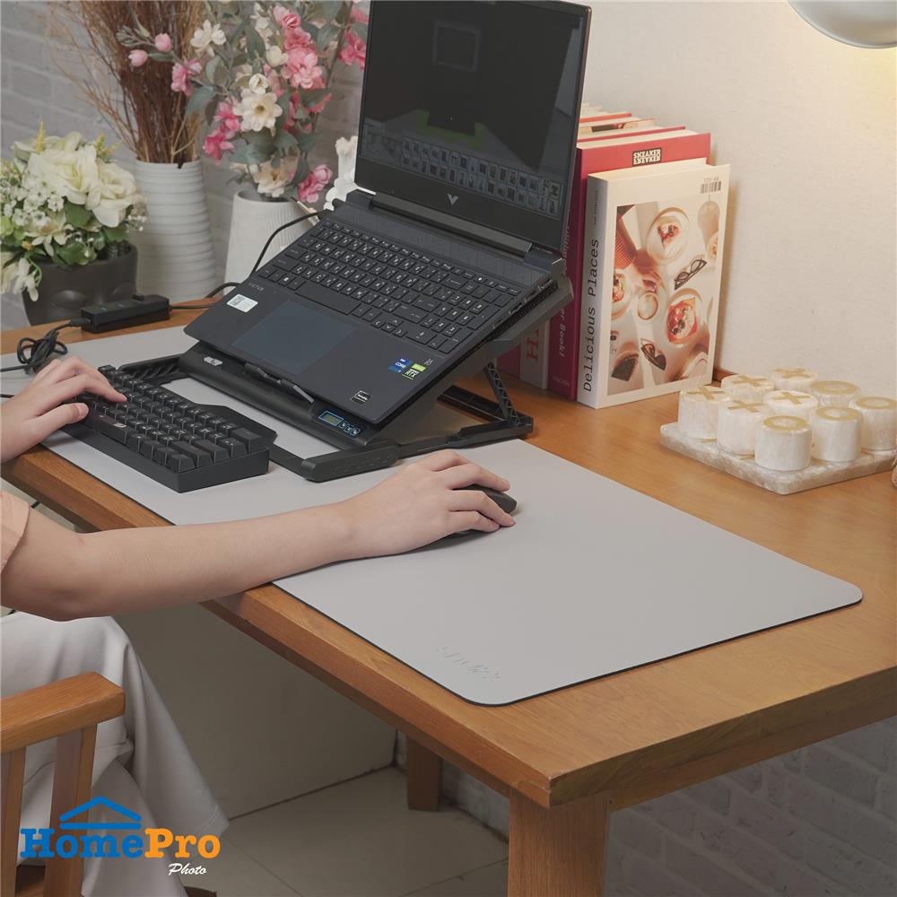 แผ่นรองอเนกประสงค์ SNAZZ NOVA 40x100 ซม. สีเทา