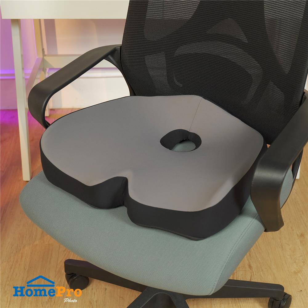 เบาะรองนั่ง HOME LIVING STYLE FROST-H 17.5x15.7 นิ้ว สีดำ/เทา