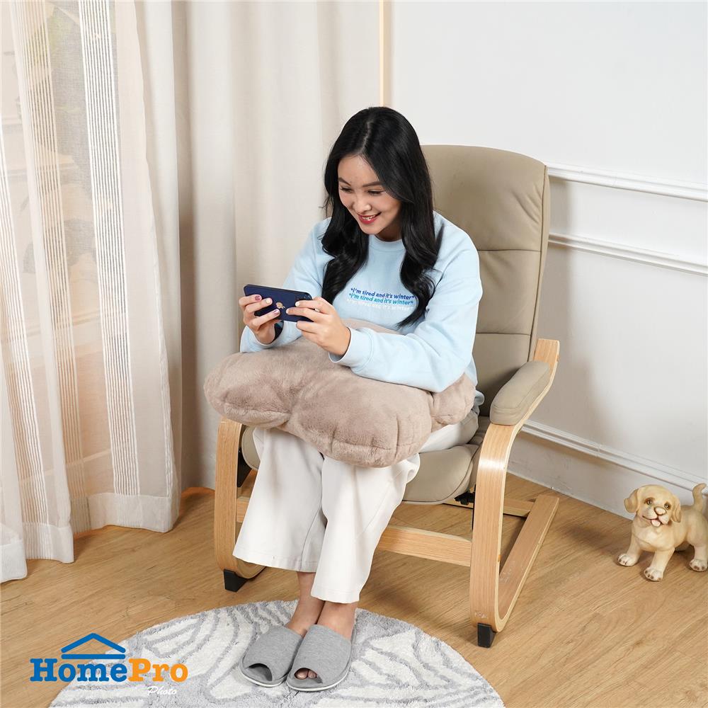 หมอนอิง HOME LIVING STYLE ALIVE 21x21 นิ้ว สีน้ำตาล