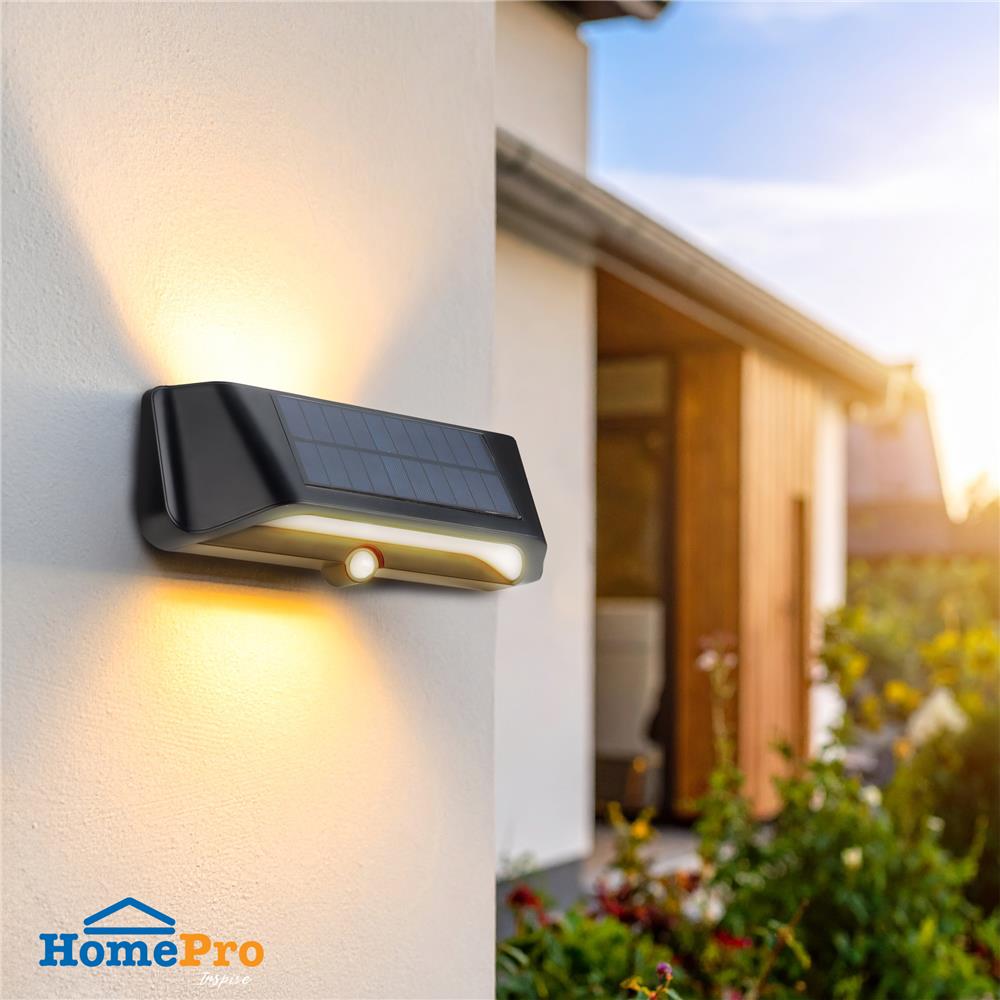 ไฟผนังภายนอก SOLAR CARINI BM02501 1.1 วัตต์ WARM WHITE สีดำ