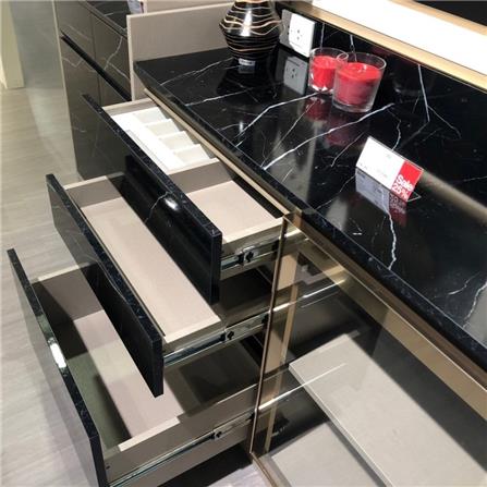 ตู้เตี้ยบานผสม SB FURNITURE BELINDA 19210738 160 ซม. ลายหินอ่อนดำ_2