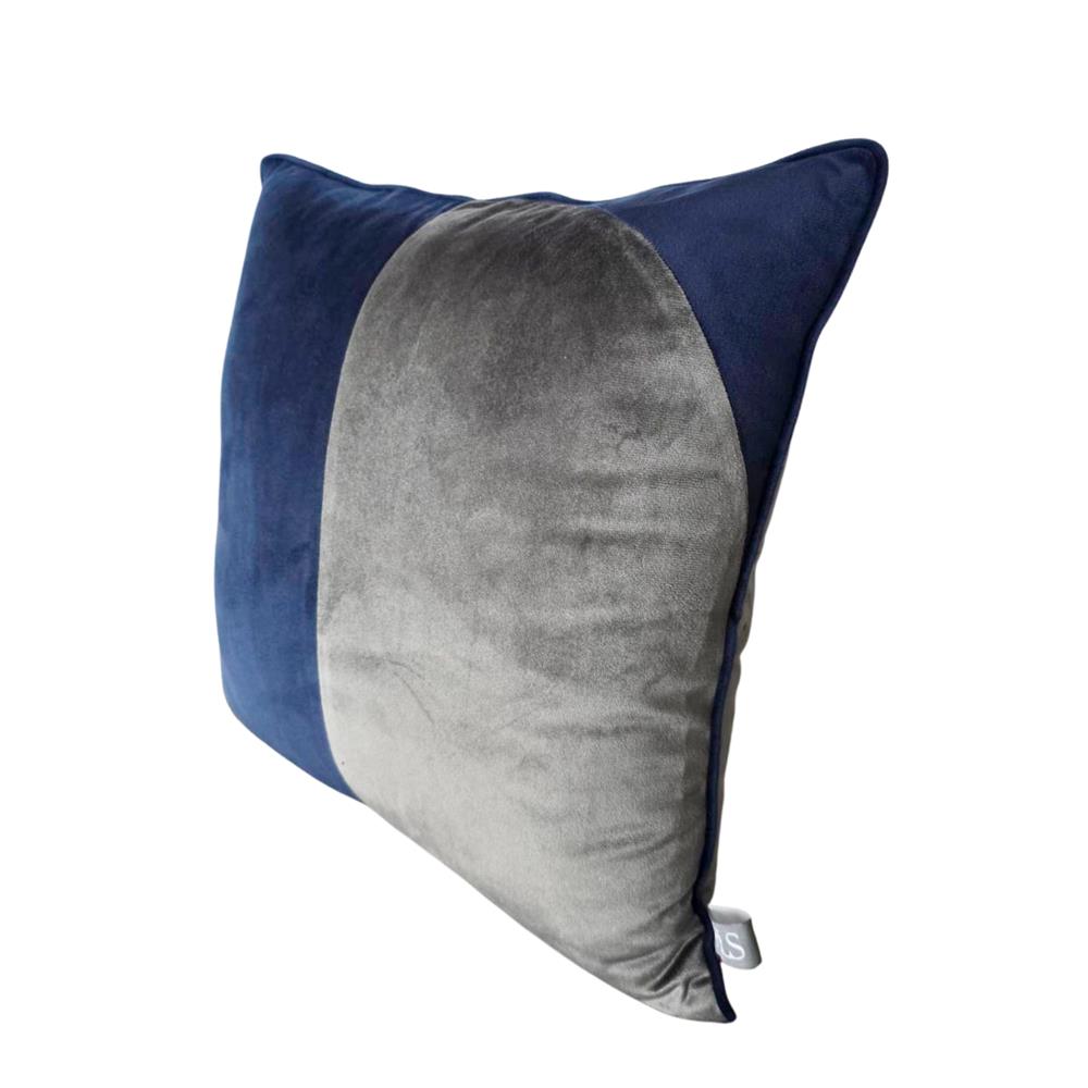 หมอนอิง HOME LIVING STYLE HELIO 18X18 นิ้ว สีน้ำเงิน/เทา