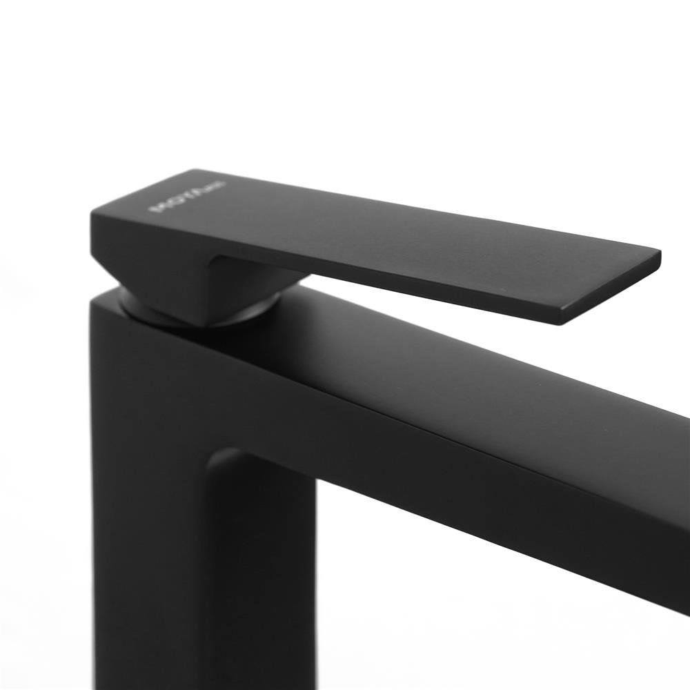 ก๊อกอ่างล้างหน้าเดี่ยว MOYA PLUS 8003-1A สีดำ