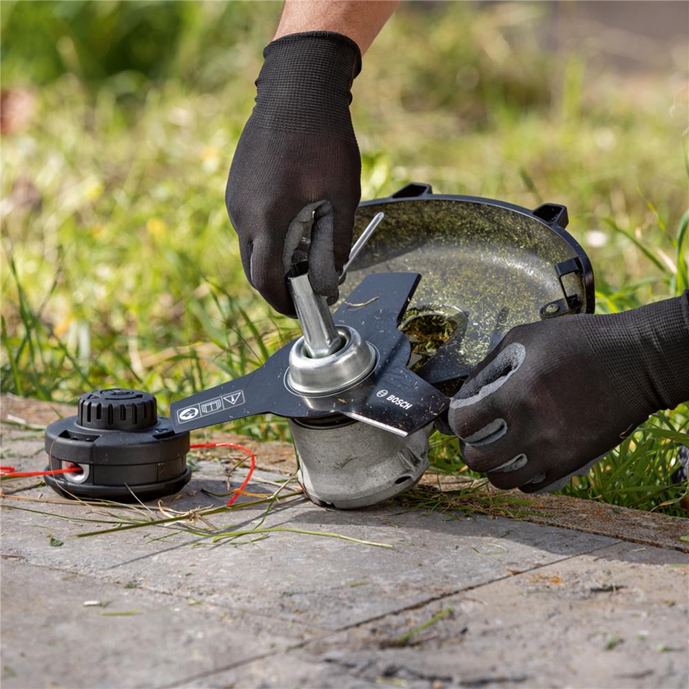 ใบมีดตัดหญ้า BOSCH GFR18V-23 10 นิ้ว