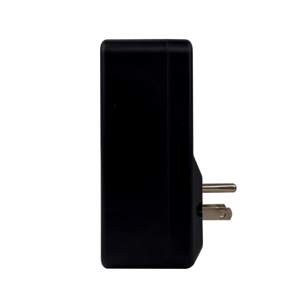 อุปกรณ์กันแรงดันไฟเกิน/ไฟตก พร้อมเต้ารับสามขา HACO 15 แอมป์ 180-260 โวลต์ สีดำ