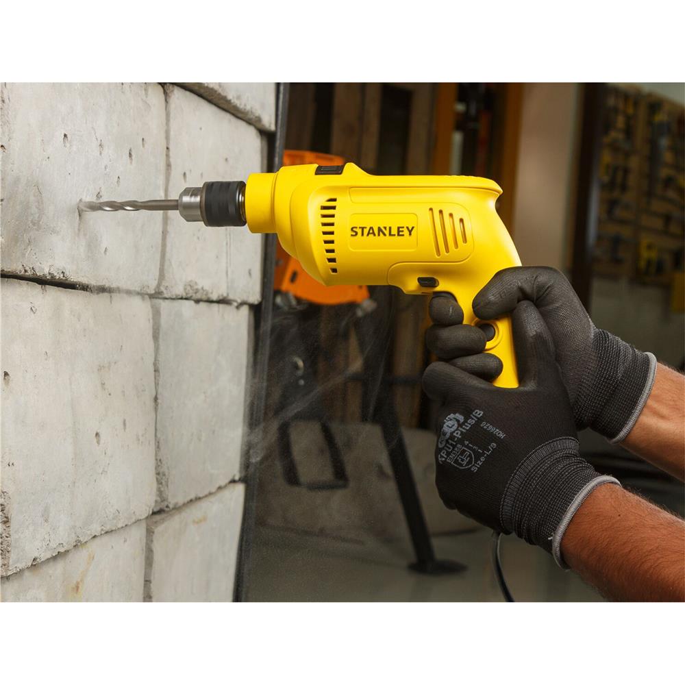 สว่านกระแทก STANLEY SDH550N-B1 550 วัตต์