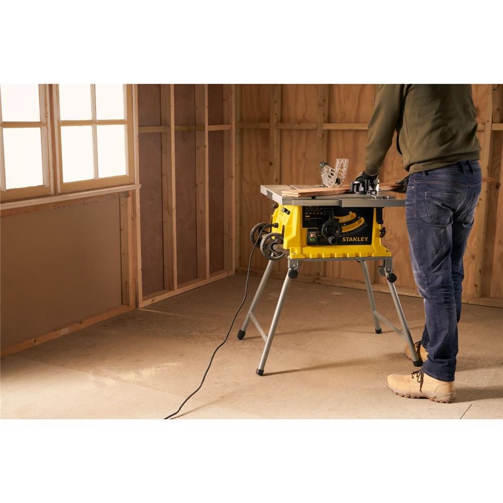 โต๊ะแท่นเลื่อย STANLEY SST2000-B1