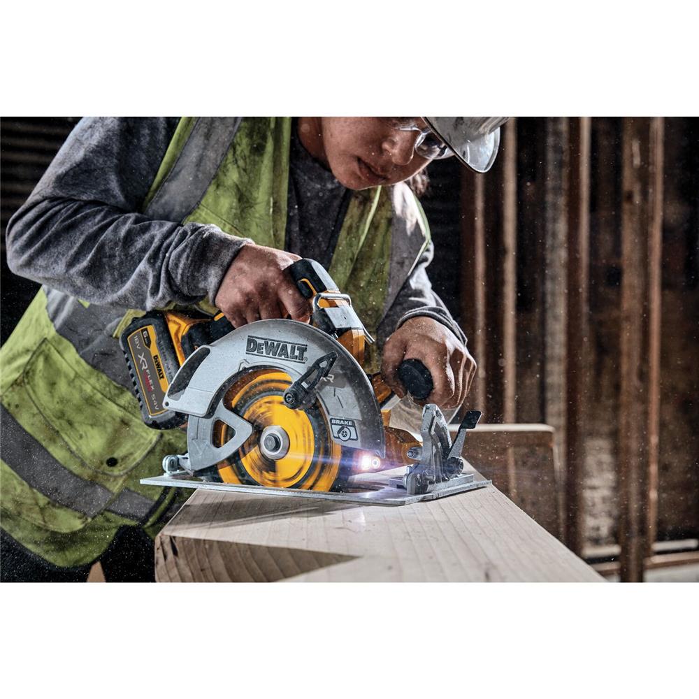 เลื่อยวงเดือนไร้สาย (เฉพาะตัวเครื่อง) DEWALT DCS573N-B1 20 โวลต์