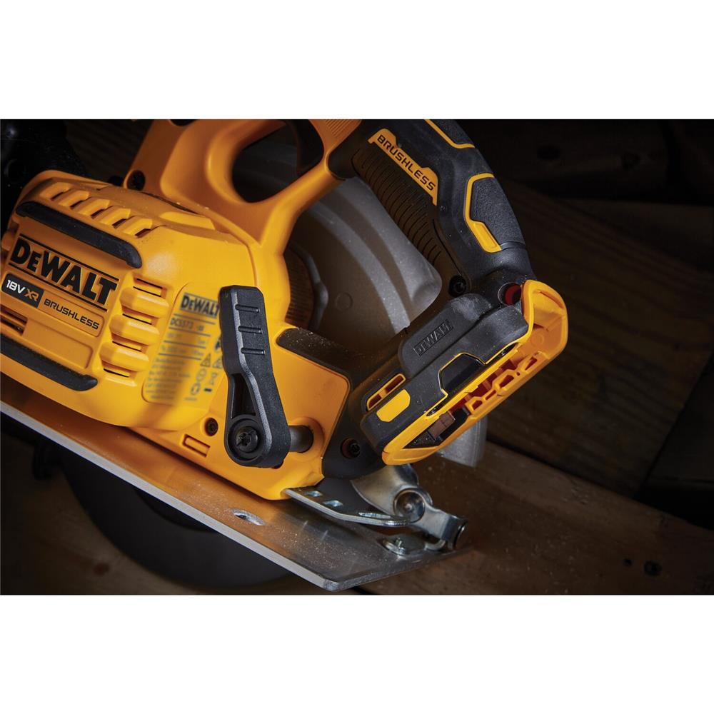 เลื่อยวงเดือนไร้สาย (เฉพาะตัวเครื่อง) DEWALT DCS573N-B1 20 โวลต์