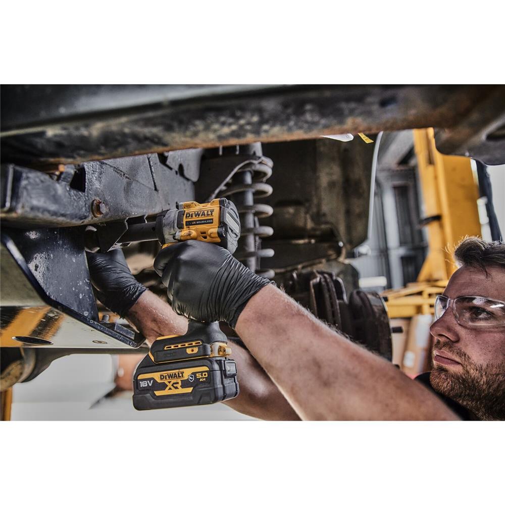 ชุดสว่านกระแทก และบล็อกกระแทกไร้สาย DEWALT DCZ294P2GTA-B1 18V