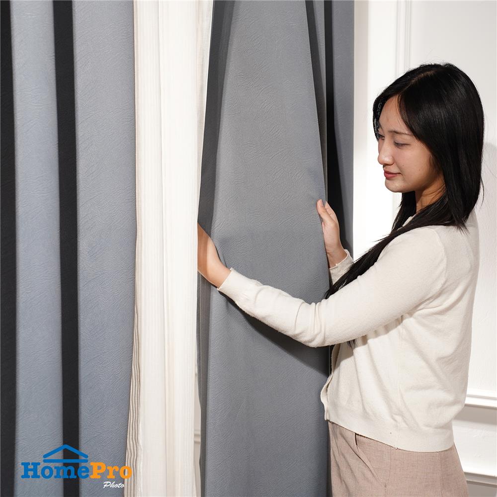 ผ้าม่าน EYELET HOME LIVING STYLE TRACE UV 130x160 ซม. สีเทา