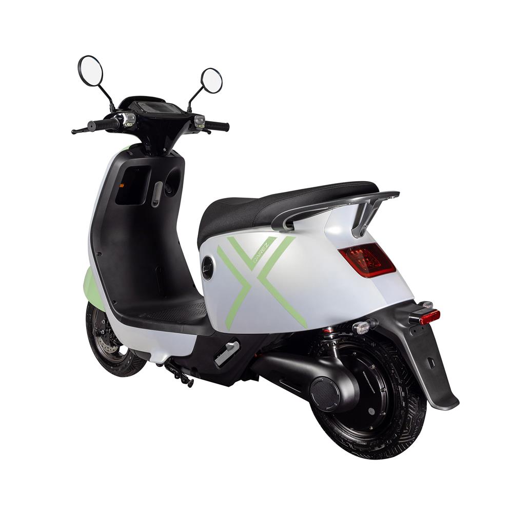 รถจักรยานยนต์ไฟฟ้า EM QAREZ 2000W สีขาว