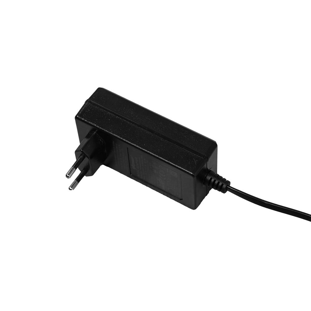 เก้าอี้ปรับนอนไฟฟ้า FURDINI CORINA สีเขียววินเทจ