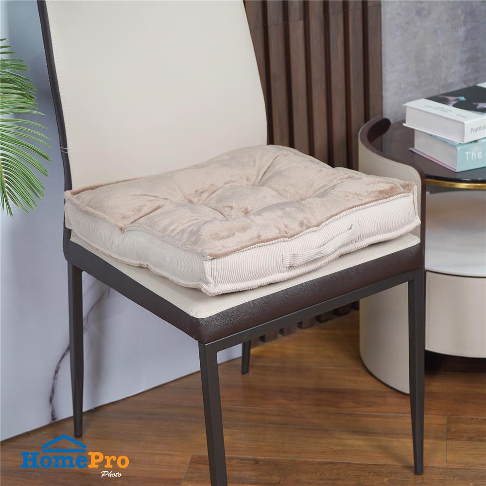 เบาะรองนั่ง HOME LIVING STYLE PROTER 17x17 นิ้ว สีน้ำตาล