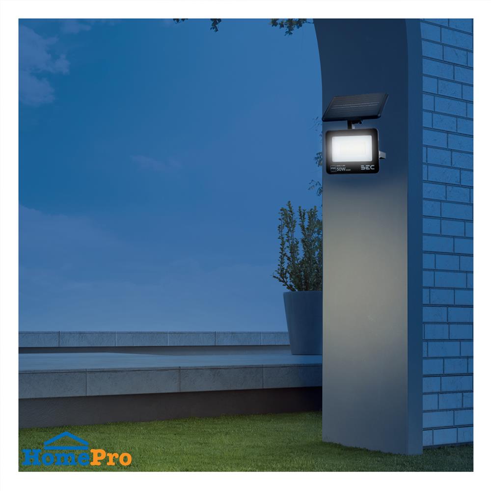 ไฟผนังภายนอก SOLAR BEC WING-3 50 วัตต์ DAYLIGHT สีดำ