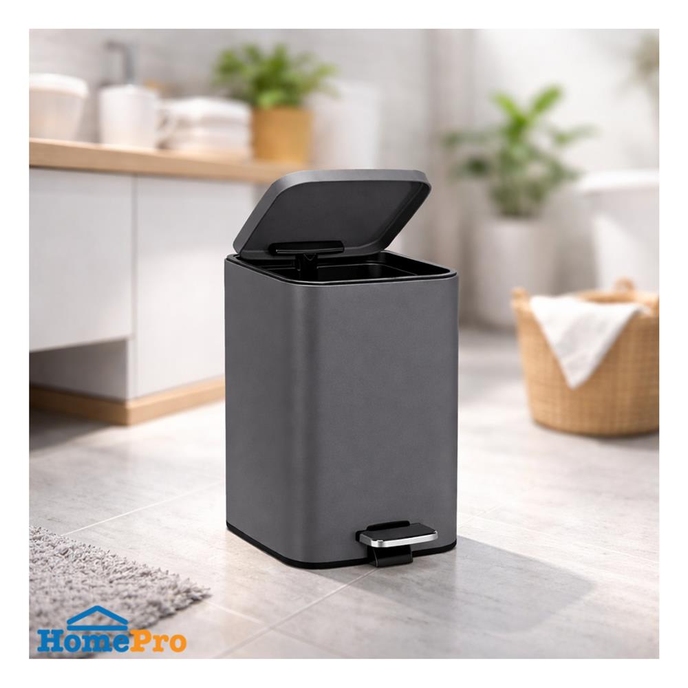 ถังขยะเหยียบเหลี่ยม HOMEPRO MINIMAL 5 ลิตร สีดำ
