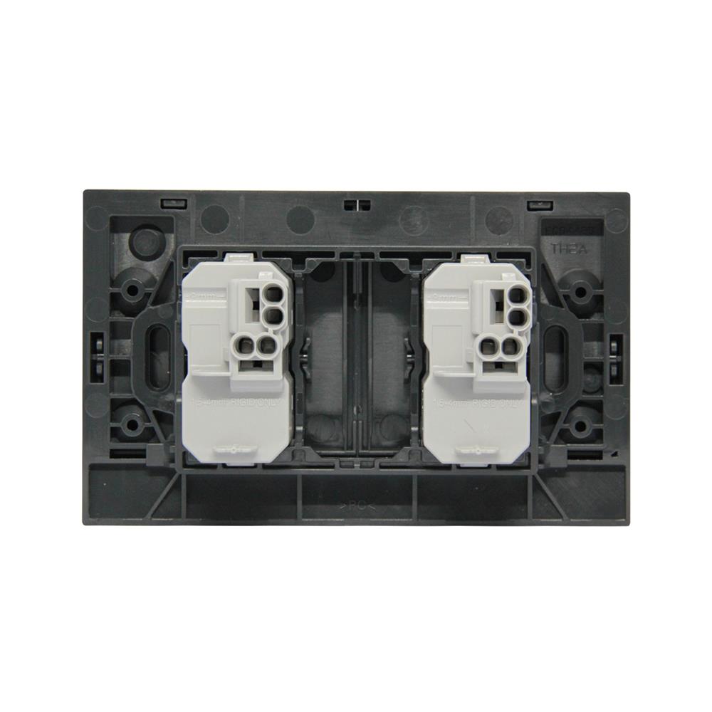 ชุดสวิตช์ 1 ทาง 2 ช่อง BTICINO NEXY SQG4001A2L สีดำ