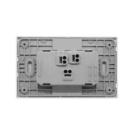 ชุดเต้ารับคู่แนวตั้ง 3 ขา BTICINO NEXY SQW4185AE สีขาว_2