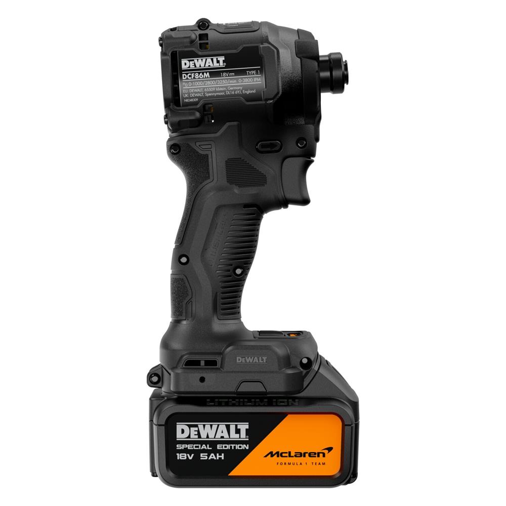 ไขควงกระแทกไร้สาย (พร้อมแบตเตอรี่และแท่นชาร์จ) DEWALT MCLAREN DCF86MP1T-QW 18 โวลต์