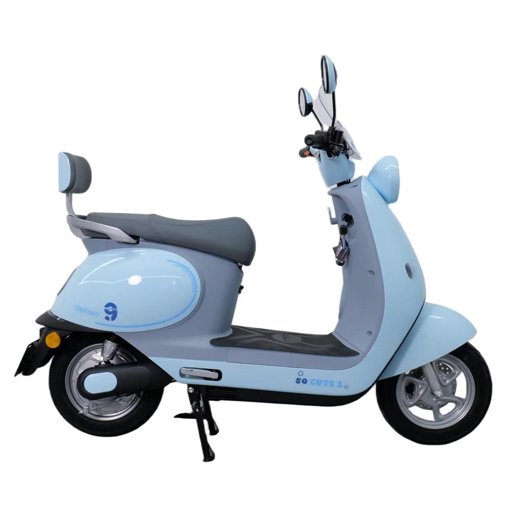 สกู๊ตเตอร์ไฟฟ้า SAGASONIC SA-SOCUTE สีฟ้า