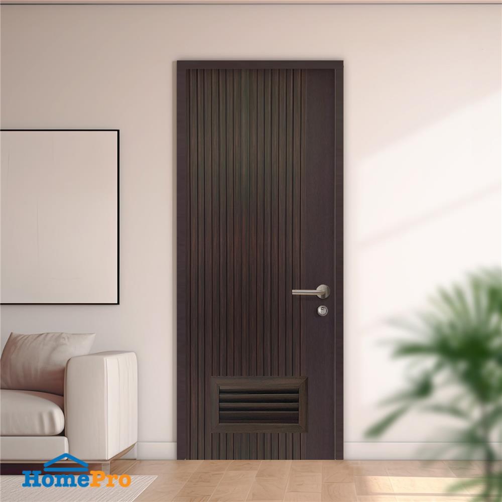 ประตูห้องน้ำโพลีสไตรีน ไม่เจาะลูกบิด LINDEKOR VERTICAL 90x200 ซม. สีโอ๊ค (เปิดด้านซ้าย เข้าด้านใน)