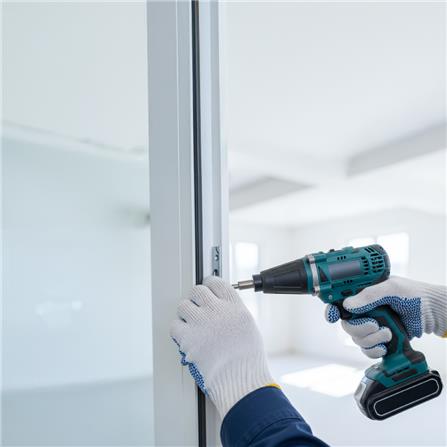 ติดตั้งประตูบานเลื่อนอลูมิเนียม_0