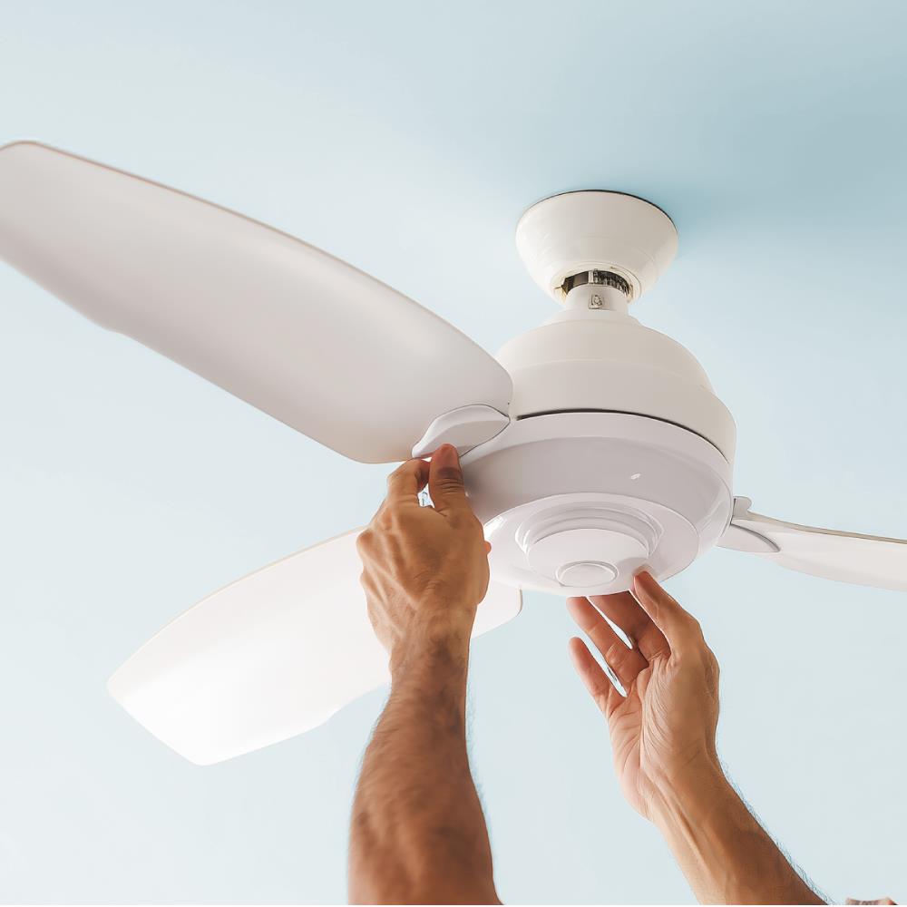 ติดตั้งพัดลมโคมไฟ SP