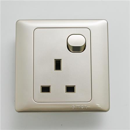 13A 1 GANG FLAT PIN SOCKET SIMON 51382 CC