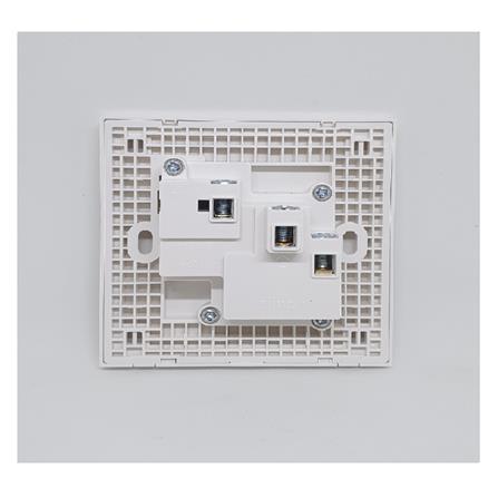 13A UNIVERSAL SWICH SOCKET 721089 SIMON WHITE