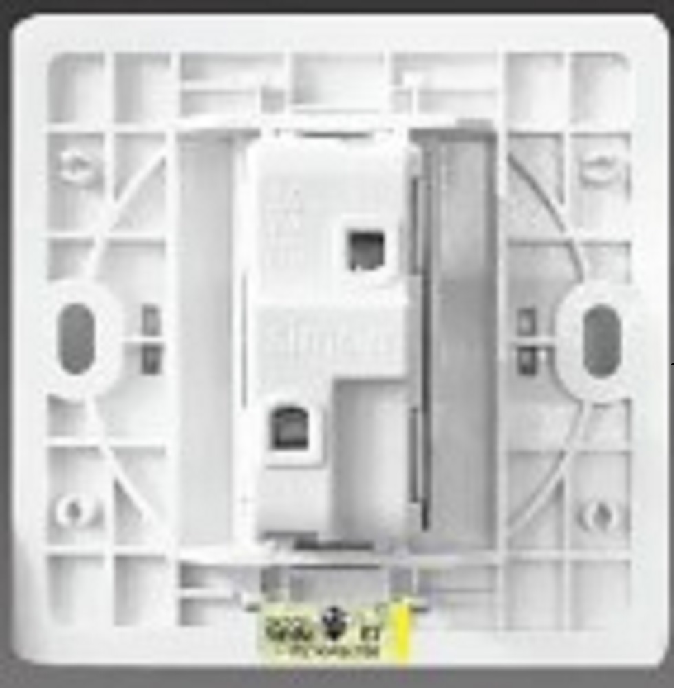 16A 3 GANG 1 WAY SWITCH H701031 WHITE SIMON